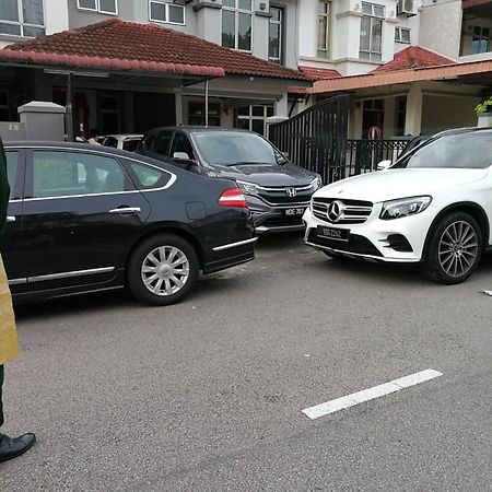 Jb Homestay Bukit Indah Wifi Ciq Mall Legoland Free Parking Johor Bahru Esterno foto