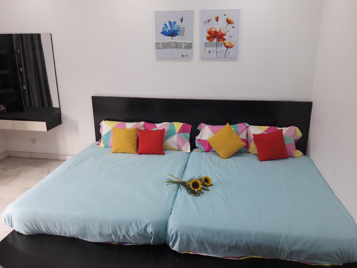 Jb Homestay Bukit Indah Wifi Ciq Mall Legoland Free Parking Johor Bahru Esterno foto