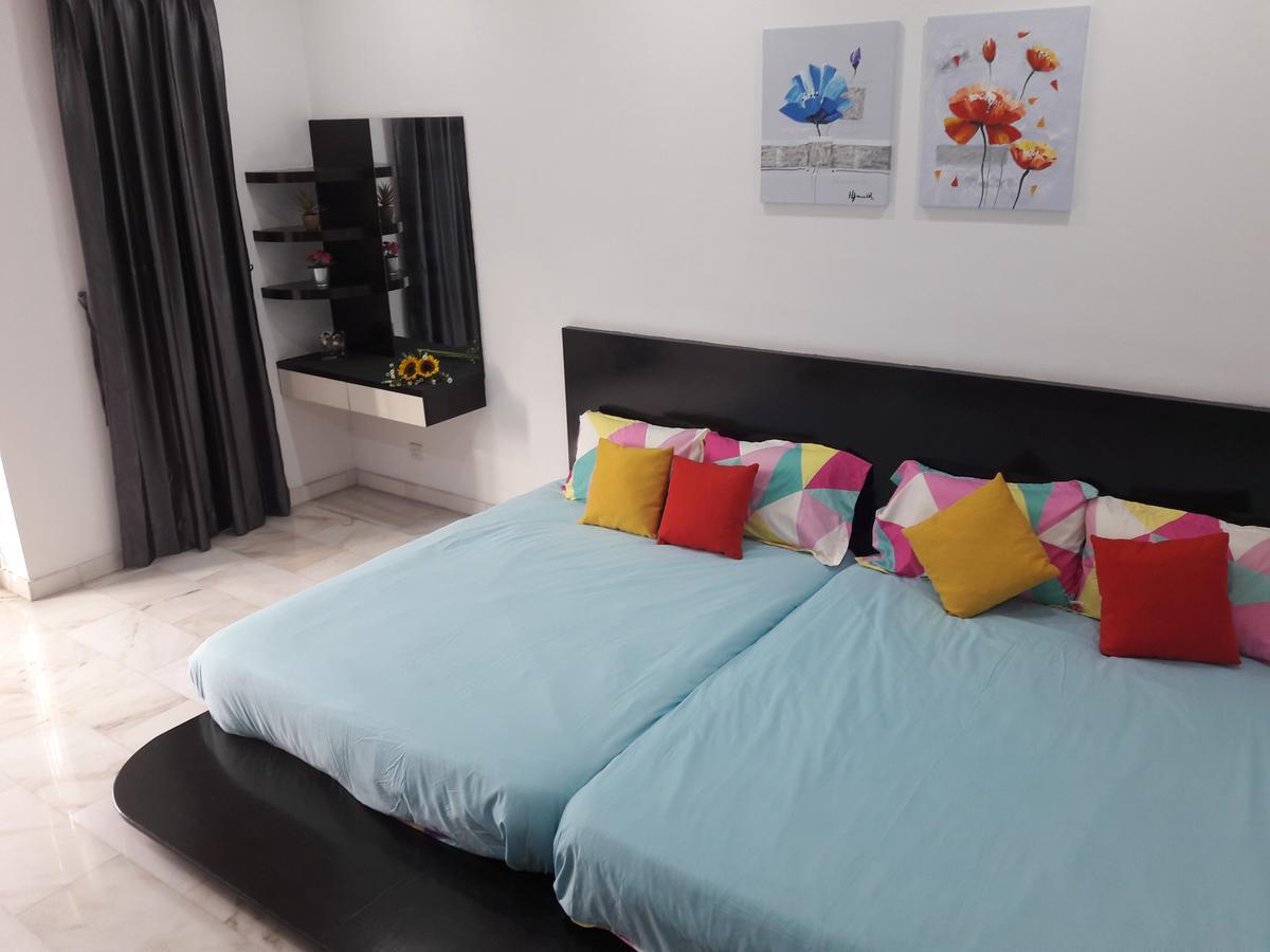 Jb Homestay Bukit Indah Wifi Ciq Mall Legoland Free Parking Johor Bahru Esterno foto