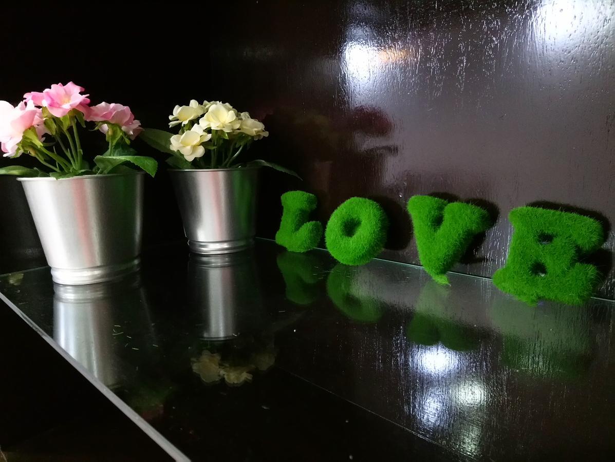 Jb Homestay Bukit Indah Wifi Ciq Mall Legoland Free Parking Johor Bahru Esterno foto