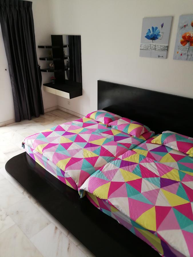 Jb Homestay Bukit Indah Wifi Ciq Mall Legoland Free Parking Johor Bahru Esterno foto
